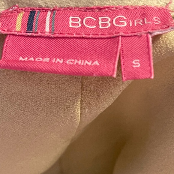 BCBGirls - Sleeveless Babydoll Mini Dress With Scoop Neck and Keyhole. Size S - Picture 9 of 9